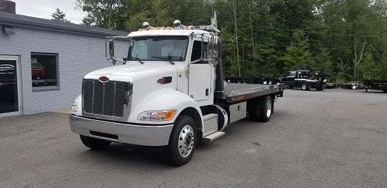 2022 Peterbilt 337 Rollback for sale